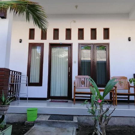 Vacation Inn Gili Gili Trawangan Exterior foto