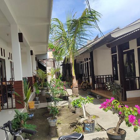 Vacation Inn Gili Gili Trawangan Quarto foto